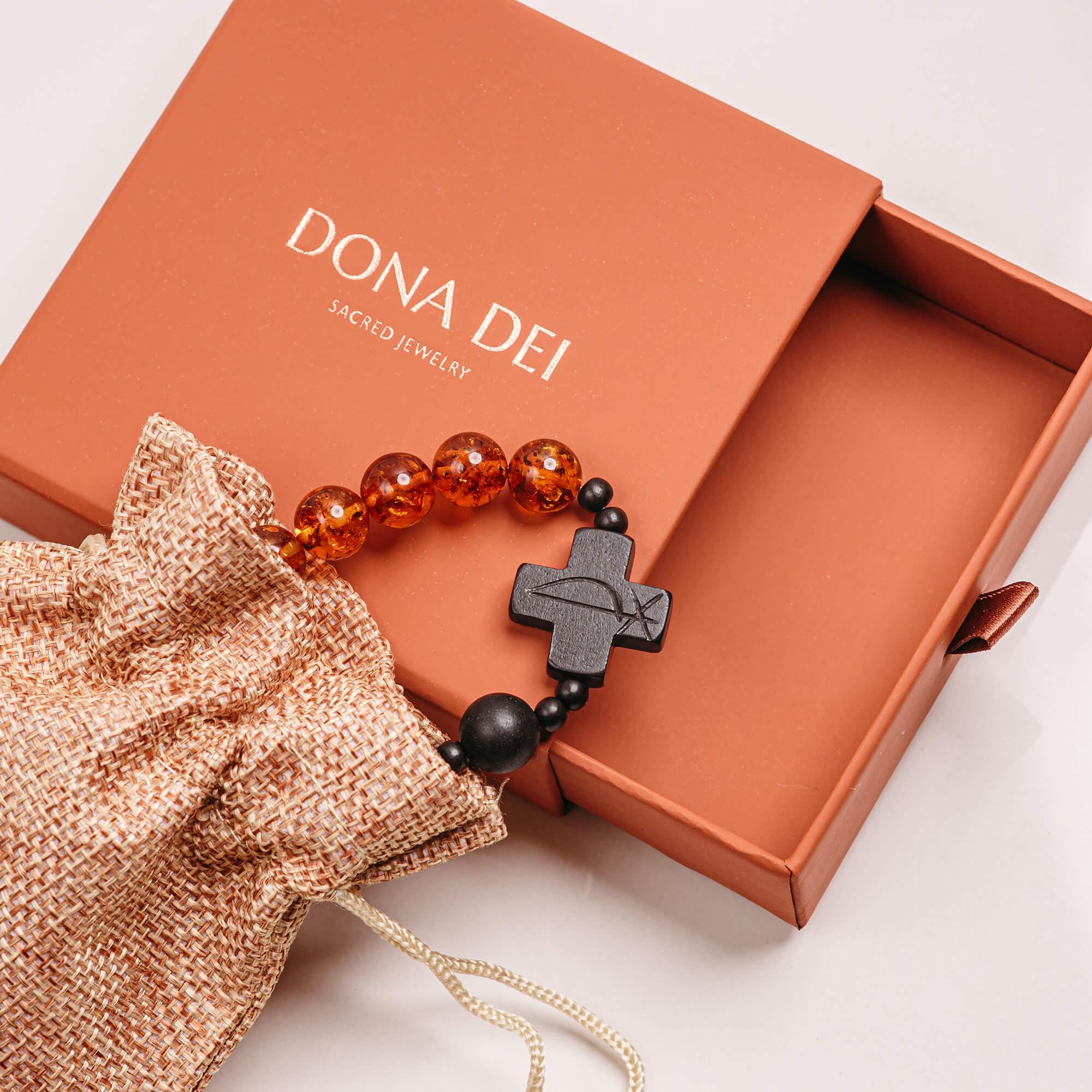 CROSS ROSARY BRACELET with Chi Rho Chrismon Symboll | Polished Cognac & Matte Black Beads | Handmade from Baltic Amber, Tiger Ebony Wood